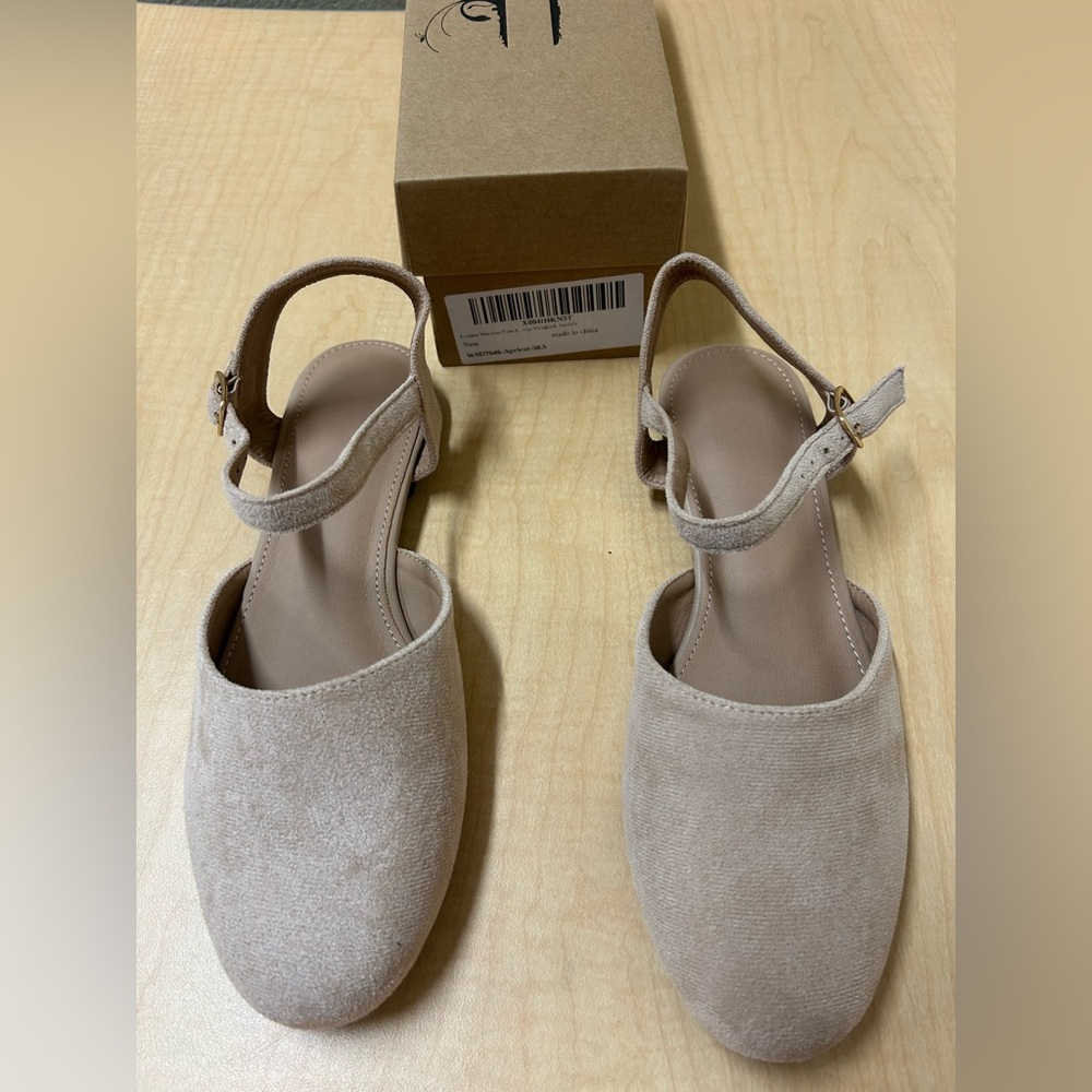 Elegant Beige Women's Sandals